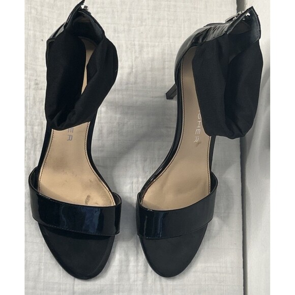 Marc Fisher Smores Black Patent Leather Stiletto Heels size 8M Bridesmaid Ankle - Picture 2 of 9